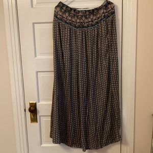 Silky super wide leg patterned pants